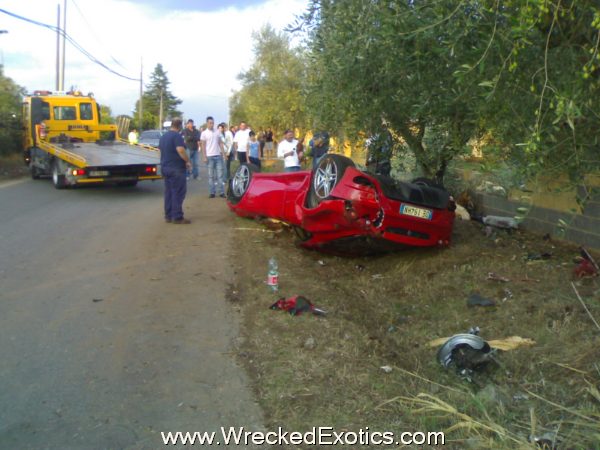 Ferrari F430 Upside down
