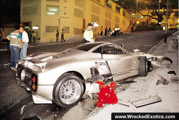 Here is the previous crash of a Pagani Zonda in Hong Kong Here is the previous crash of a Pagani Zonda in Hong Kong