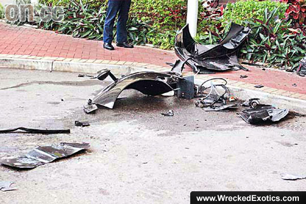 Here is the previous crash of a Pagani Zonda in Hong Kong