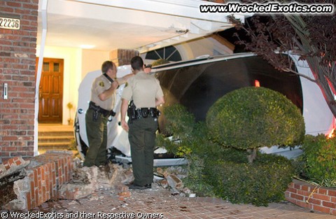 [img width=480 height=313]http://www.wreckedexotics.com/newphotos/exotics/m3_20080728_101.jpg[/img]